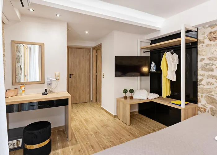 Erotokritos City Luxury Suites